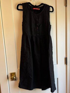 Pyne and Smith Black Linen Dress No 24?